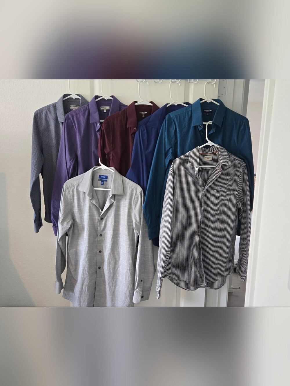 Bundle Of 7 Mens Dress Shirts